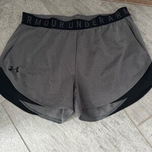 Under Armour Black and Gray Performance Shorts women’s medium